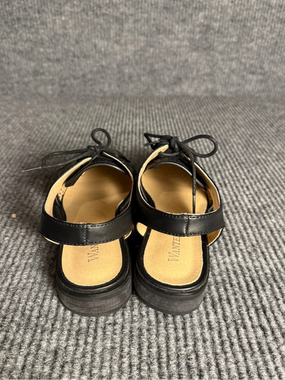 Wanted Koi Black Faux Leather Lace-Up Cutout Perforated Slingback Oxfords Size 8
